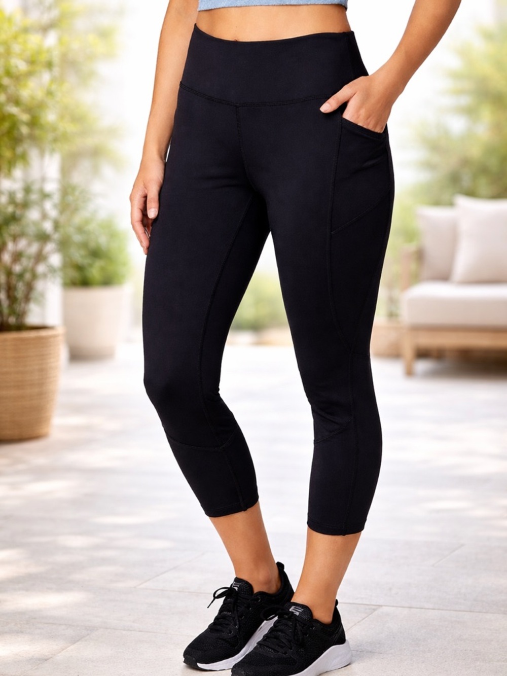 RBX Active Black High Waisted Capri Leggings w/ Pockets Size M NWT